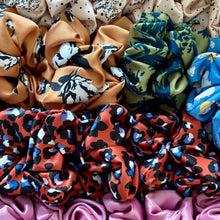 Load image into Gallery viewer, BFF Satin Scrunchies