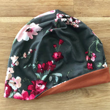 Load image into Gallery viewer, Reversible Slouchy Beanies