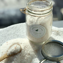 Load image into Gallery viewer, Bath Salt Soak - Soothing Citrus